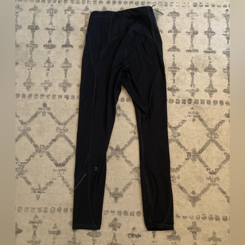 Target active leggings. Side pocket for phone on right and zipper pocket on left